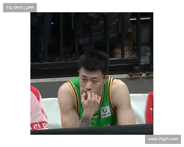 张镇麟分享辽篮夏日训练照 感慨与队友在热夏中相遇各自走向不同的未来